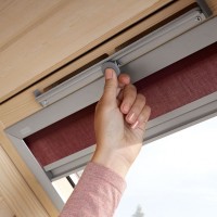 VELUX OPTIMA Стандарт GZR 3050B - ручка снизу